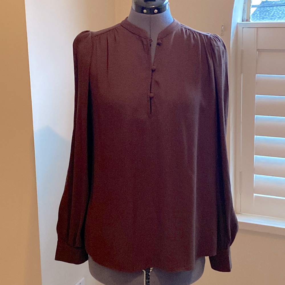 WILFRED | Aritzia Crepe Blouse | Small